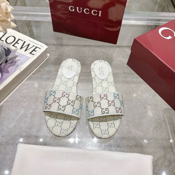 Gucci Comfortable Slides in White for Women