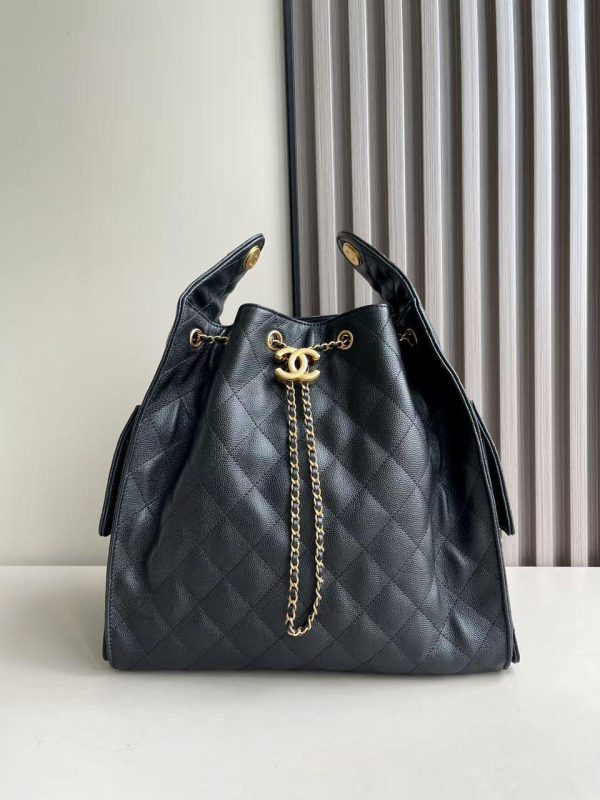 Chanel 25 Large Handbag in Black 42*36*15 CM (Mirror Quality)