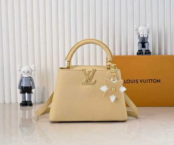 Louis Vuitton Capucines East-West Mini in Yellow Color 27*18*9 CM (Next to Original)
