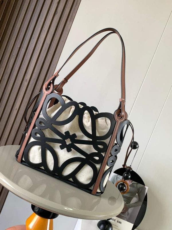 LOEWE Anagram Cut Out Tote Small Bag in Black 32*27*11 CM (Mirror Quality)