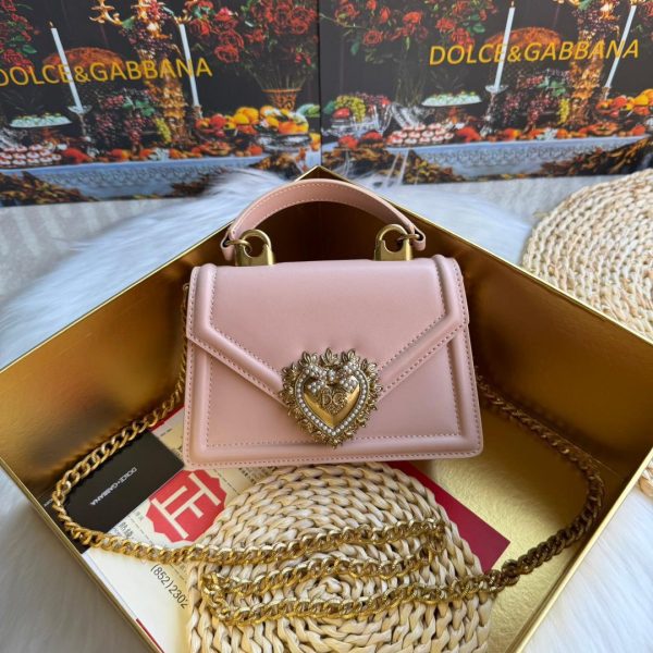 DolceGabbana Small Smooth Devotion bag in Light Pink Color 19*4.5*13 CM (Next to Original)